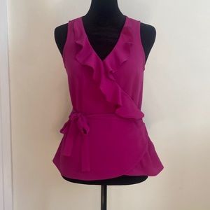 Spring has Sprung and this beautiful top will liven up your wardrobe!